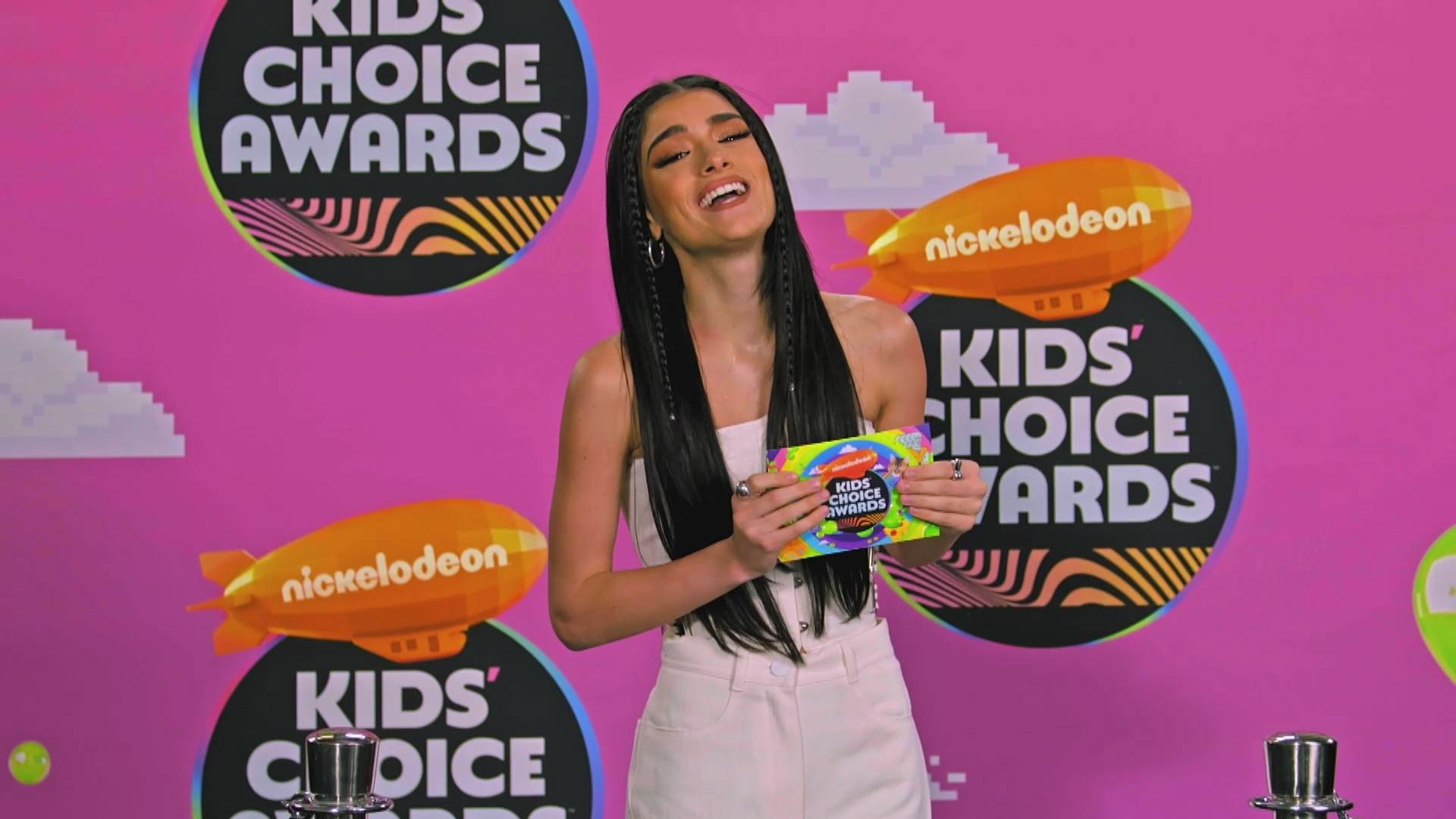 Rob Gronkowski Is Ready to Host Nickelodeon's Kids' Choice Awards 2022