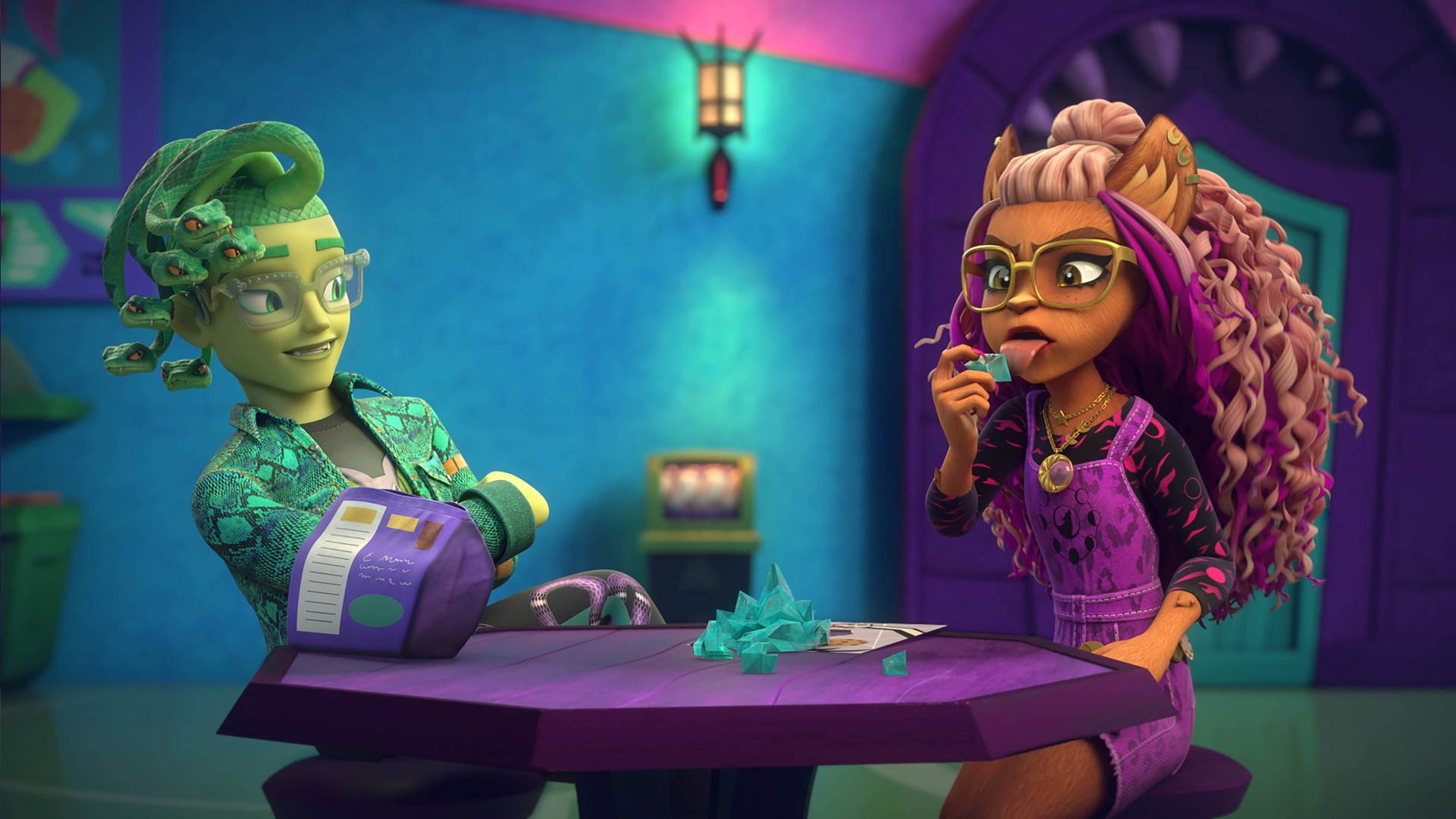 Clawdeen Discovers Secrets to Find Her Mom!